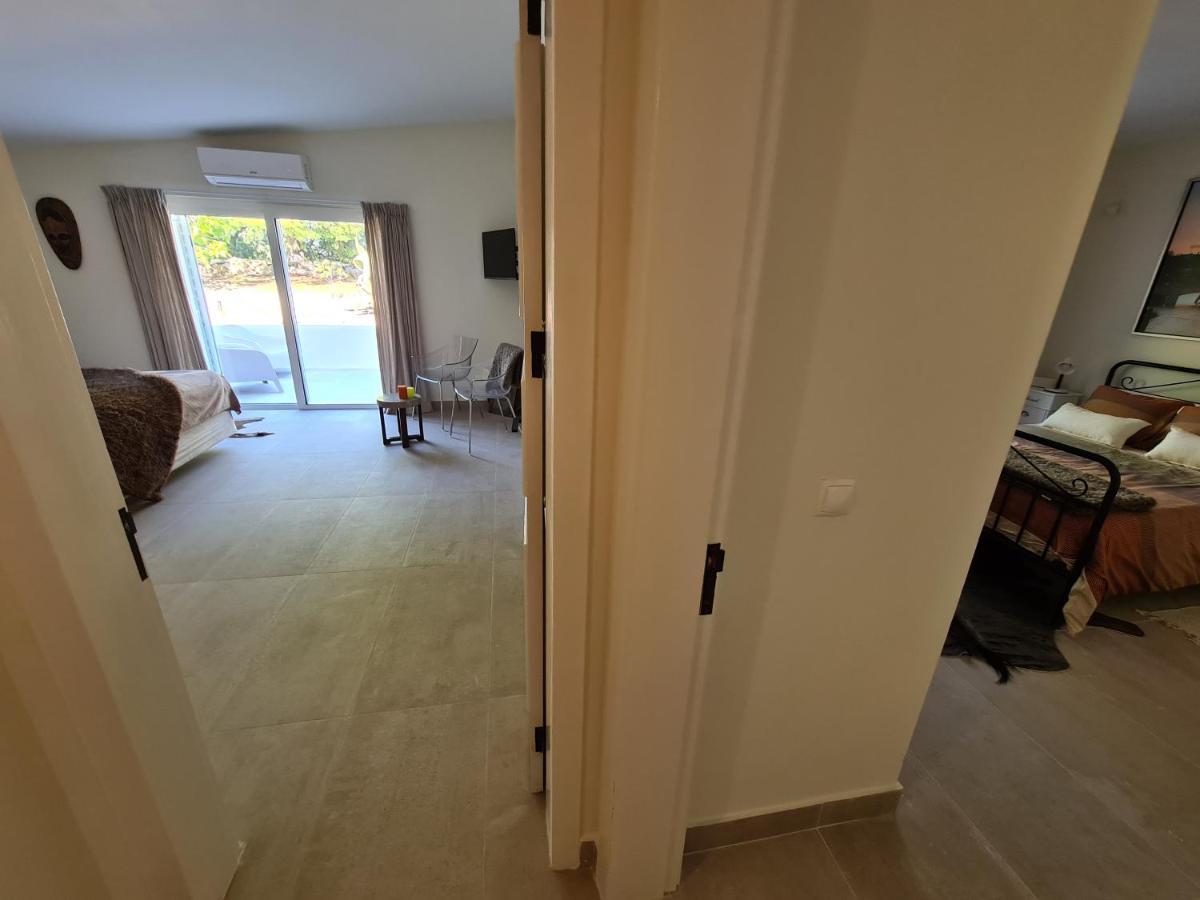 Quinta Omorka Suites Lagos Buitenkant foto