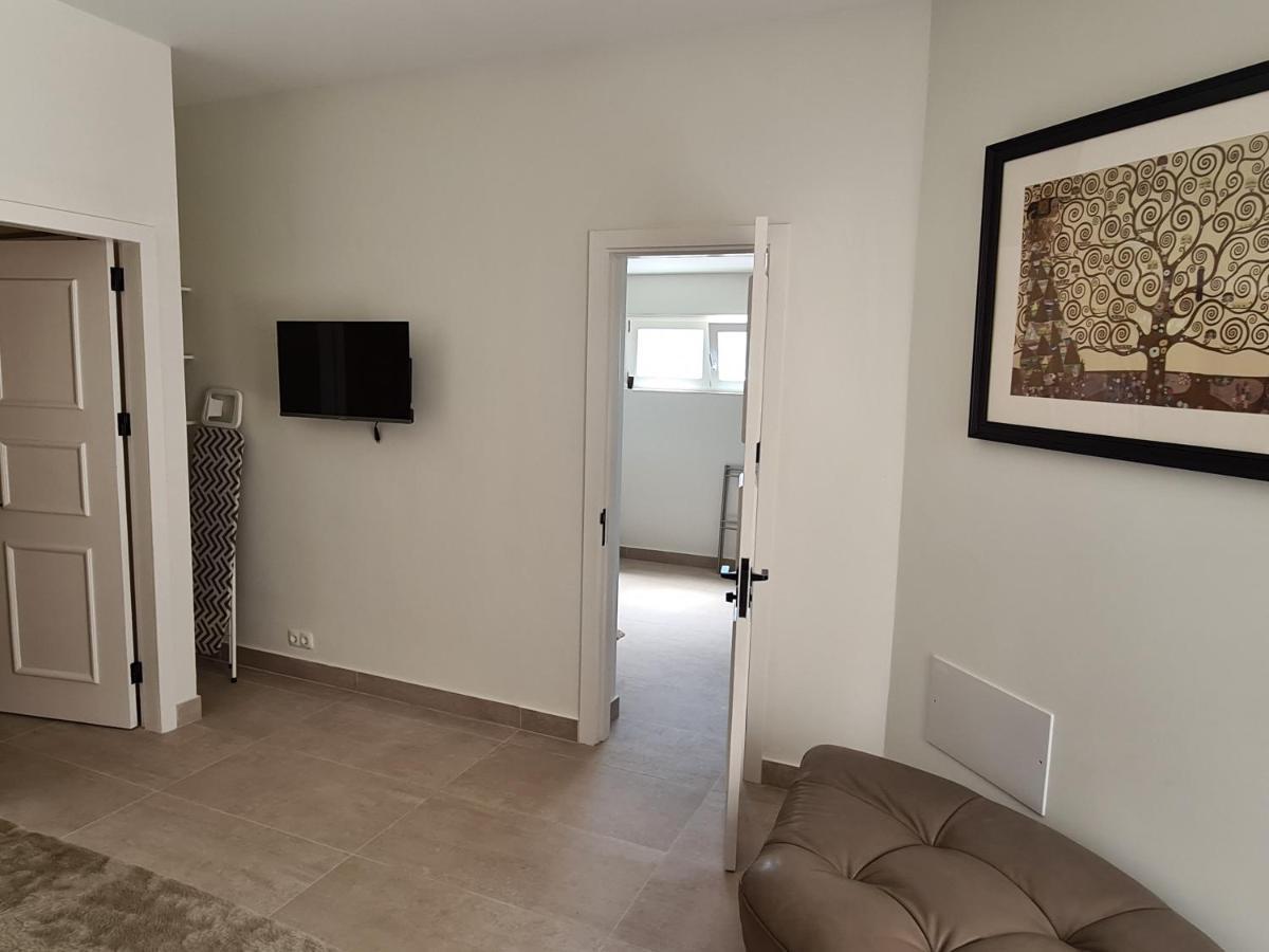 Quinta Omorka Suites Lagos Buitenkant foto