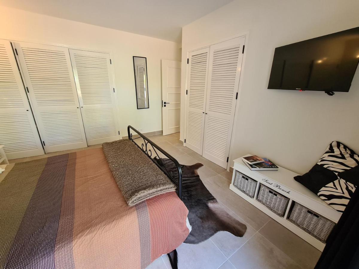 Quinta Omorka Suites Lagos Buitenkant foto