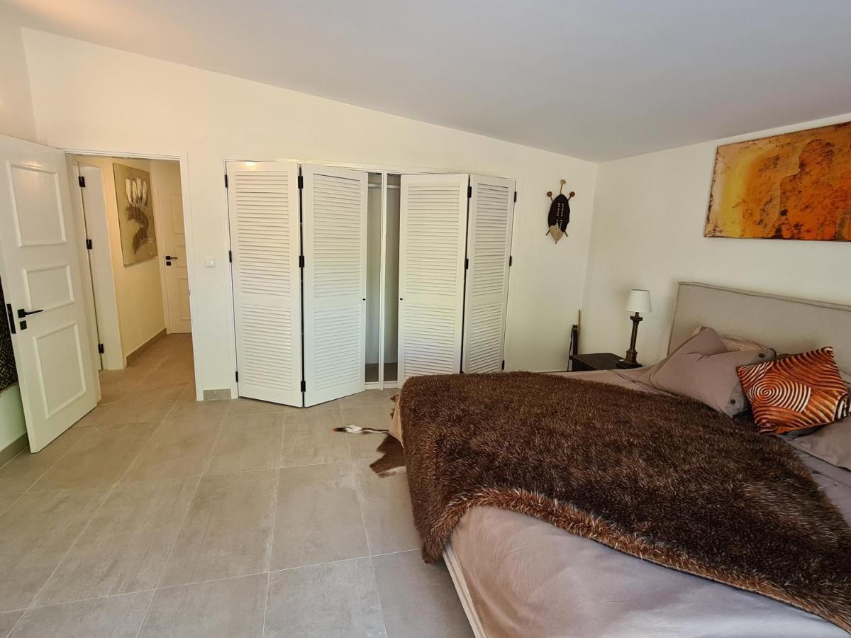 Quinta Omorka Suites Lagos Buitenkant foto